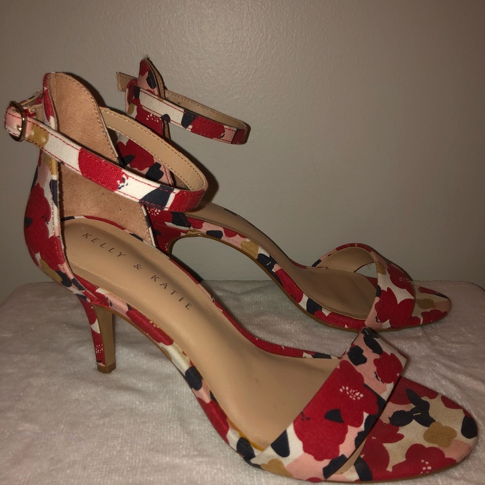 Kelly & Katie Nadia Canvas Sandal - Floral Print